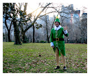 But before we could eat again, a certain Christmas Elf had a little photo . (central park elf)
