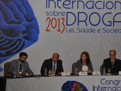 Legalização das drogas Legalização das drogas