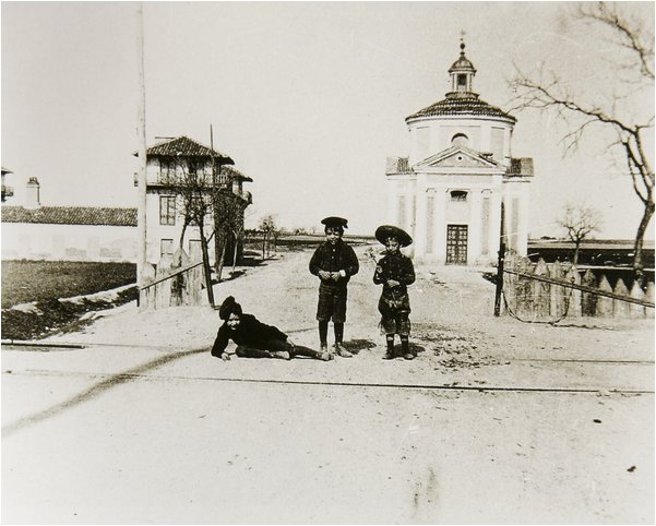 Leganes_imagenes_en_BN2_via_del_tren