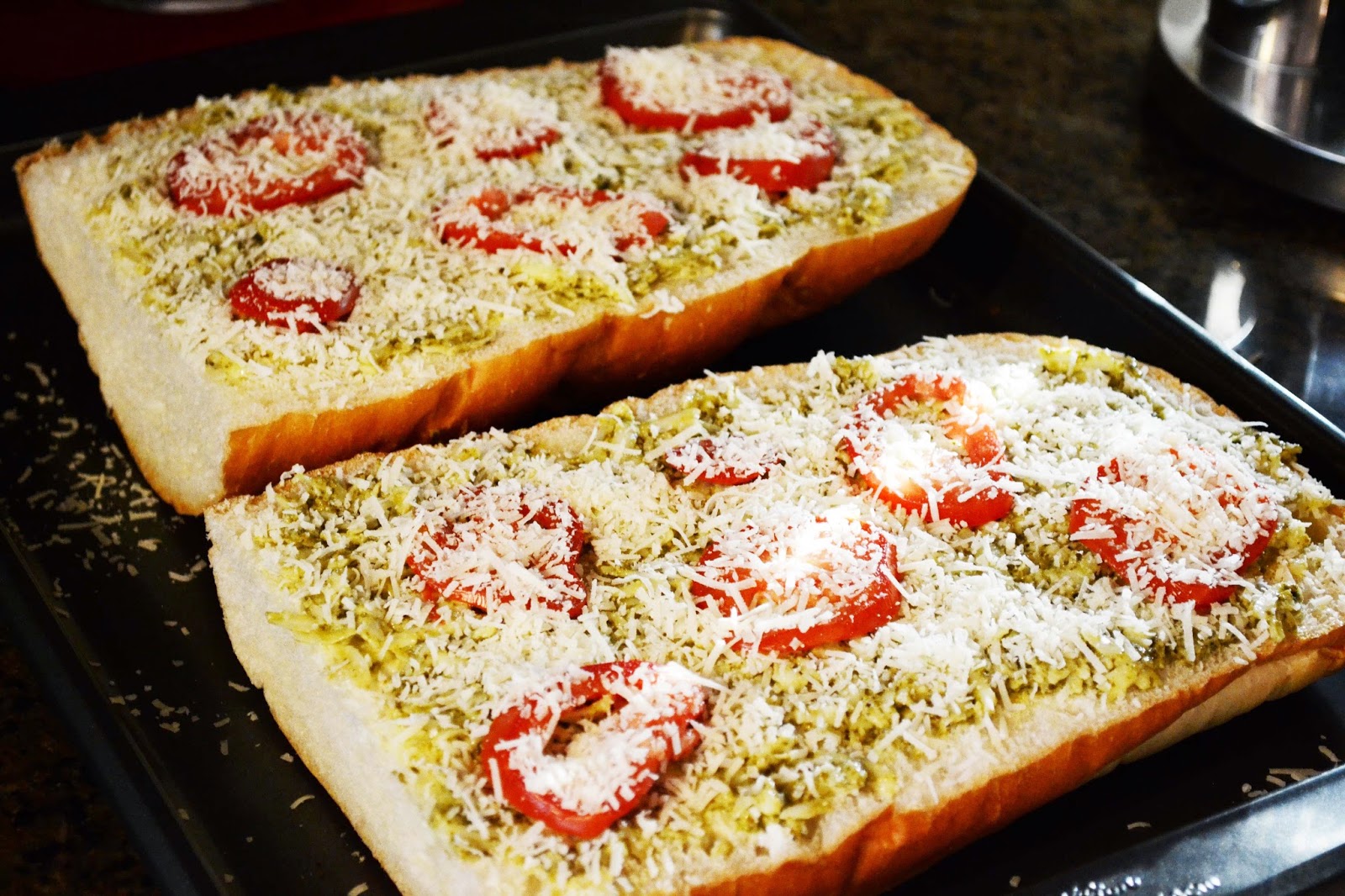 Saucepans & Superheroes Tomato Basil Cheese Bread