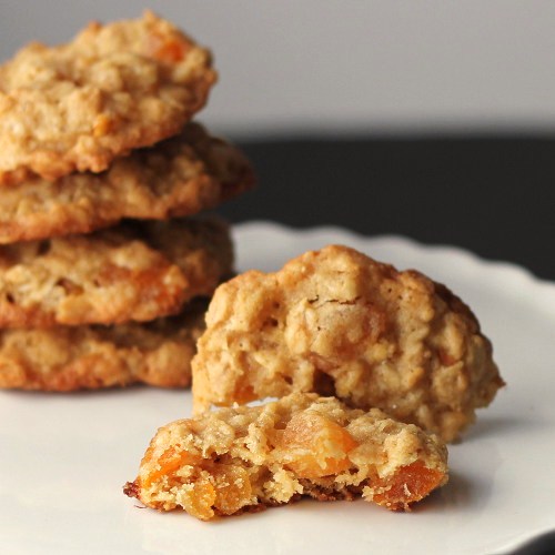 Cookistry Oatmeal Apricot Cookies