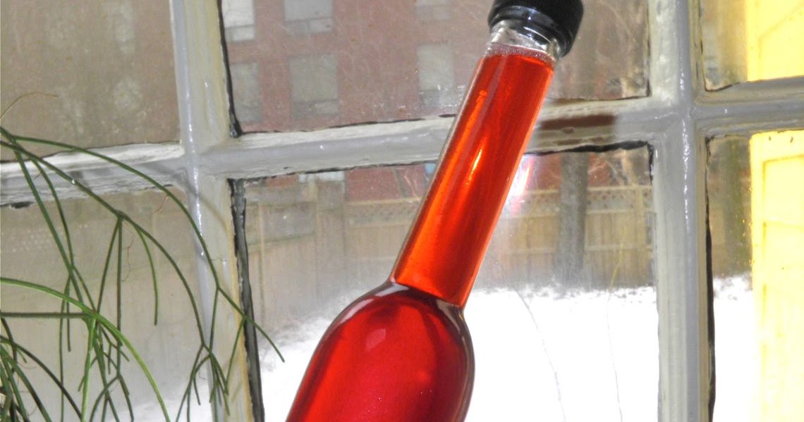 Docaitta Lifestyle Winter Necessity Peppermint Whisky Cough Syrup