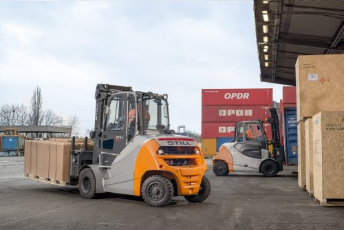 Xe nâng Diesel 6-8 tấn Still Xe nang diesel still