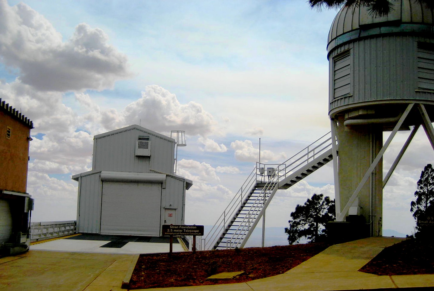 Living Rootless Apache Point Observatory, Sacramento Mountains, New Mexico