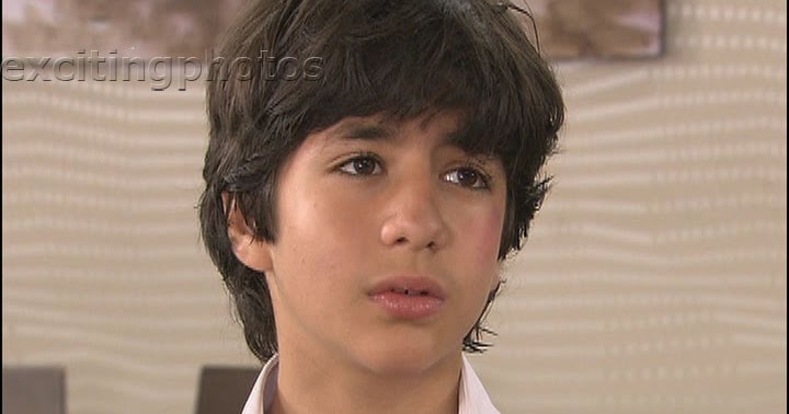 heyecanli foto raflar emir taha al c er unutma beni heyecanli foto raflar emir taha al c er unutma beni