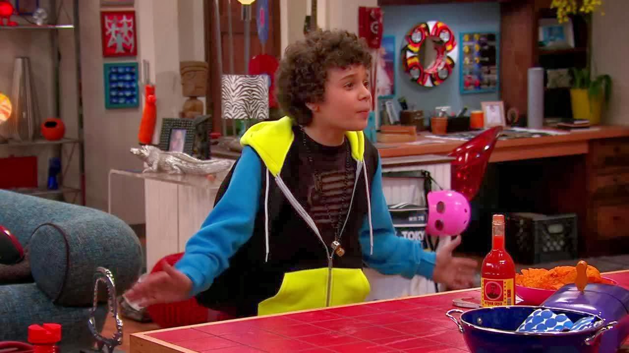 Sam & Cat Cuidando A Goomer Nick News