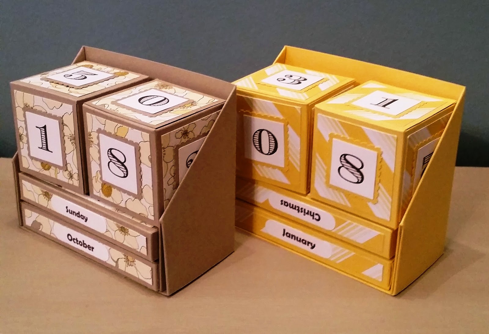 Paper crafts, Craft fairs, Desktop calendar