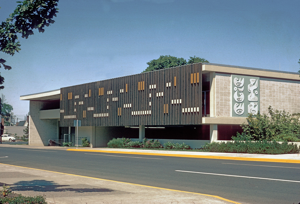 SW Oregon Architect Eugene City Hall Options