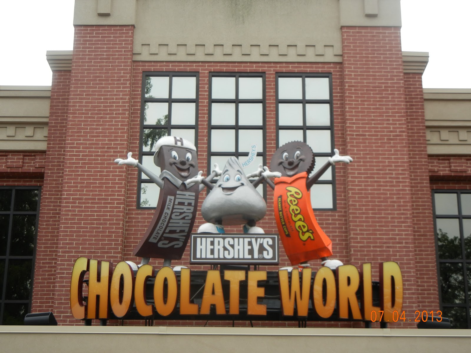 The Create Your Own Dessert Studio at Hershey's Chocolate World at