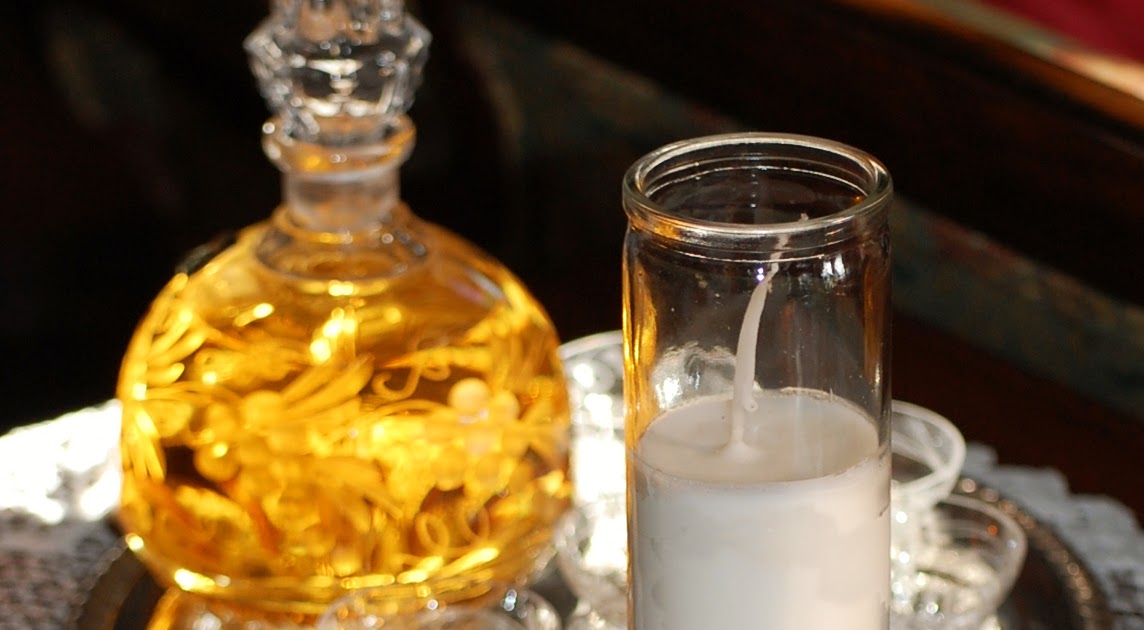 M.T. Pocketts At Home and Abroad Candles & Light