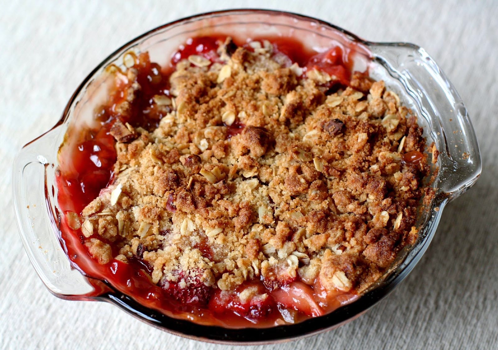 37 Cooks Gingery StrawberryRhubarb Crisp with Brown SugarPecan Topping