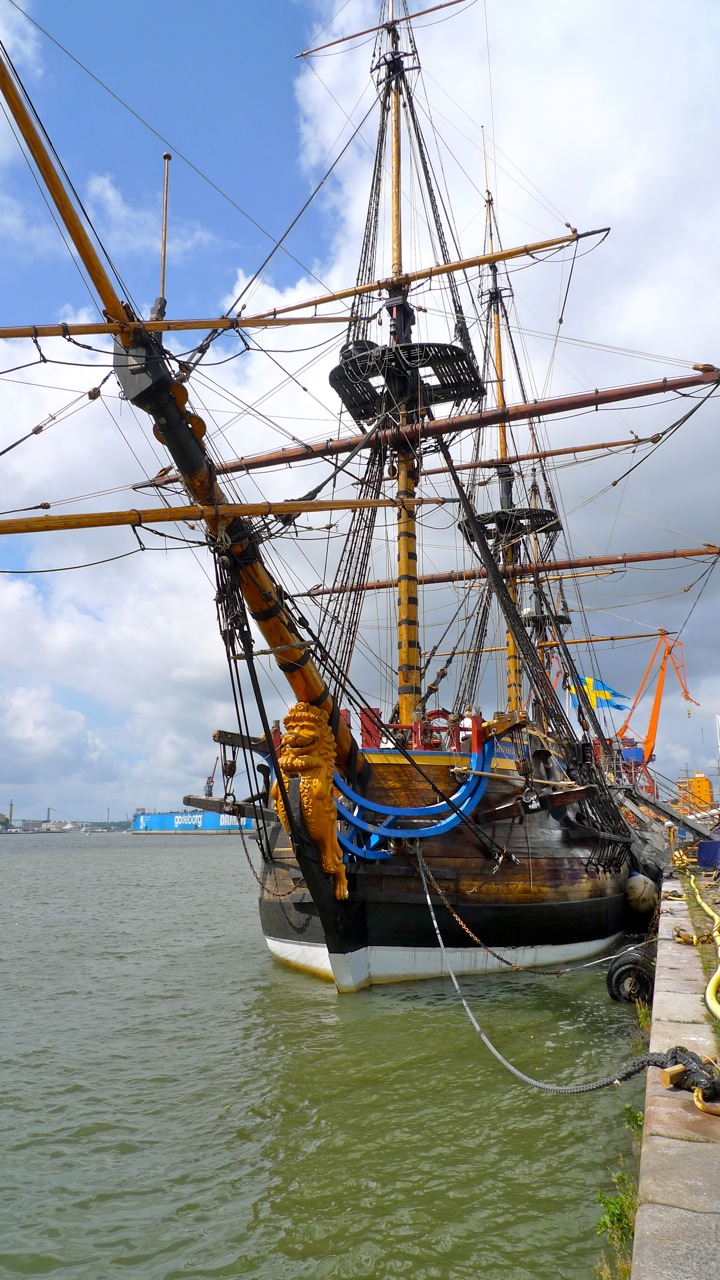 VIKTOR DONOVAN REPLICA "1745" SAILING SHIP IN GOTHENBURG