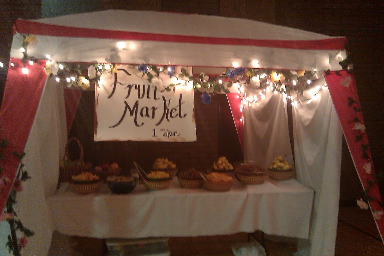 Lds Christmas Party Ideas Part - 45: The Fruit Market Contained Grapes, Orange Slices, Banana Halves, Pineapple Slices And Apple Slices, All Donated By Members (via The Sign-up Sheets).