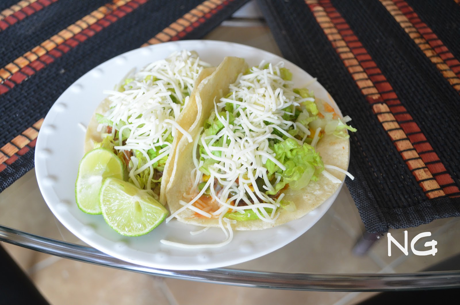 Mi cocina con sabor TACOS SUAVES O TOSTADAS DE CARNE DESHEBRADA