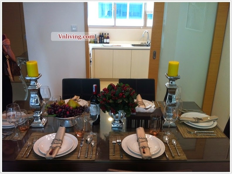 Beautiful dinning place The Vista condo for rent apartment 3 bedrooms