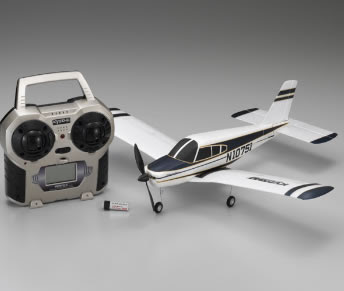 4CH PIPER CHEROKEE BLEU MINIUM images