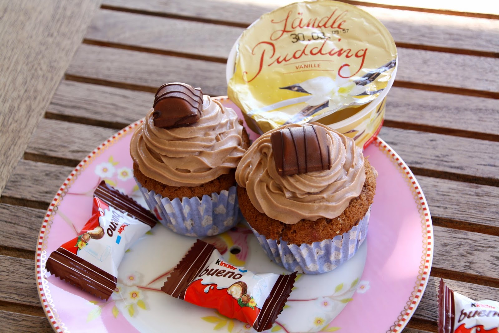 kinder bueno muffins