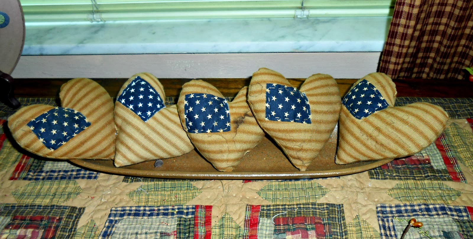 5 PRIM AMERICANA HEART BOWL FILLERS