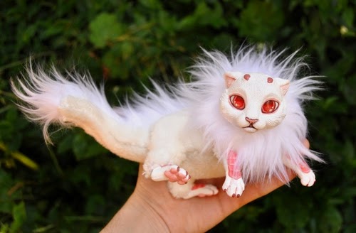 12-Albino-Dragon-Spirit-Lisa-Toms-Maker-of-Mythical-Creatures-and-Pet-Dolls-www-designstack-co