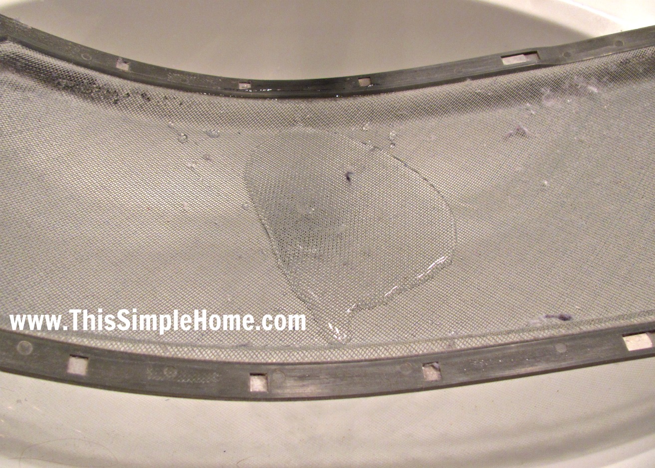 This Simple Home How to Clean a Dryer's Lint Trap