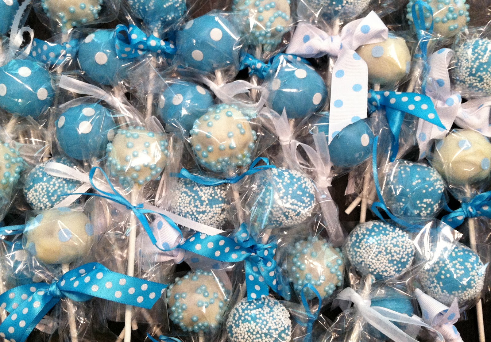 Ally s Cake Pop Shop!: A few more orders!