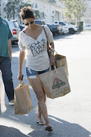 Halle Berry carrying bags from Bristol Farms