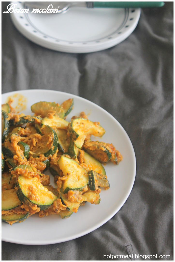 Hot pot cooking Besan Zucchini