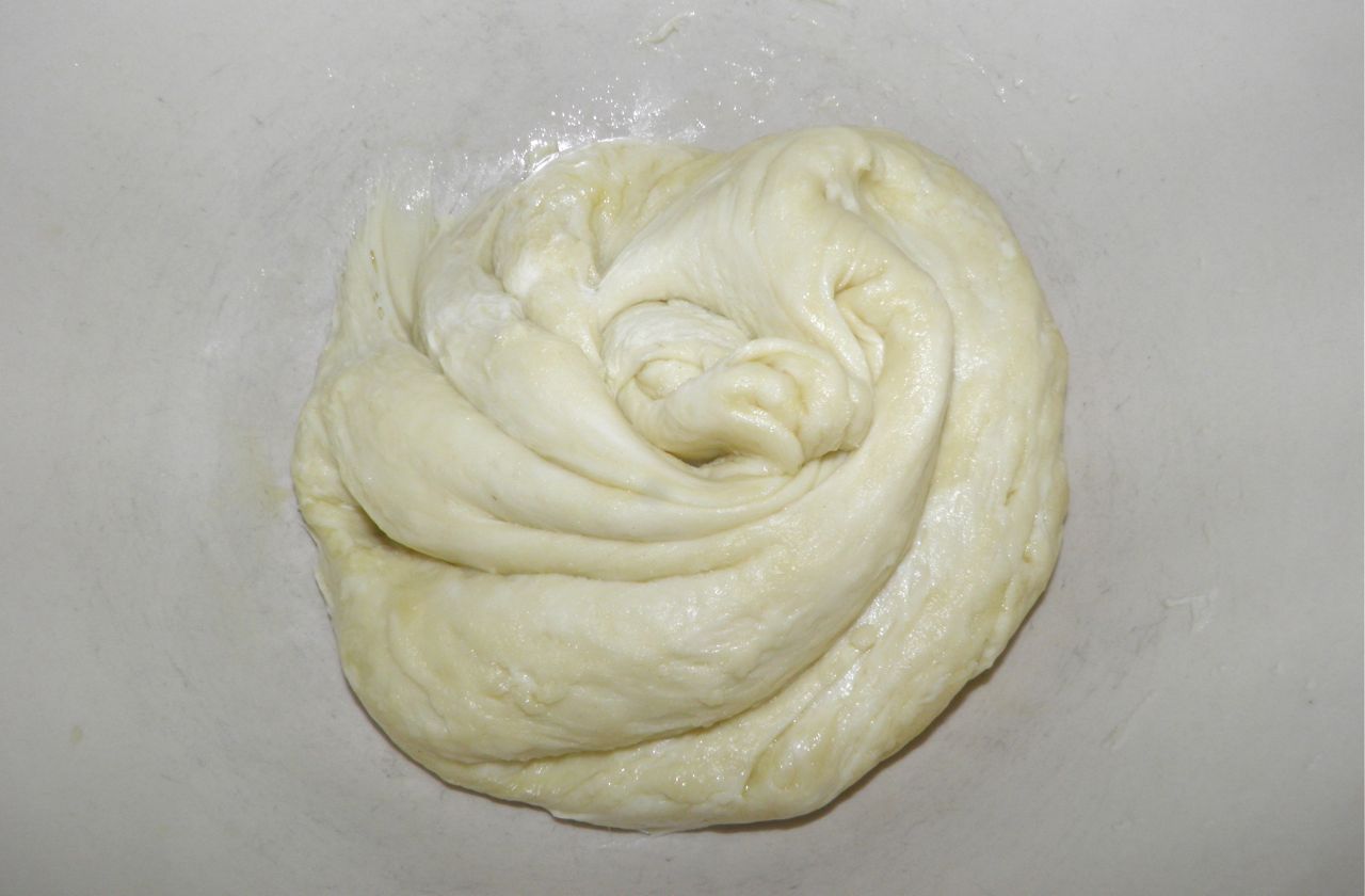 Docaitta Lifestyle Baking Autolyse Olive Oil Pizza Dough