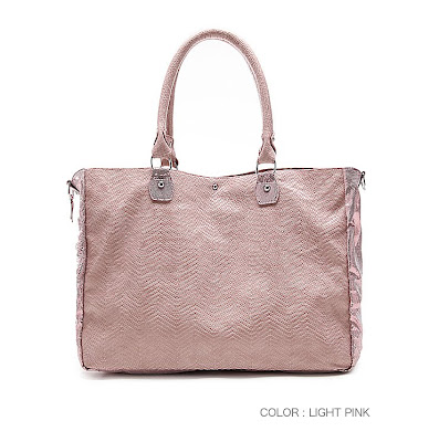 Gossip Girl Bag Collections