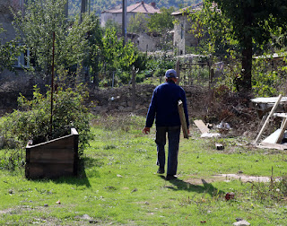 Usmivka leaving with a new window for his house Usmivka leaving with a new window for his house