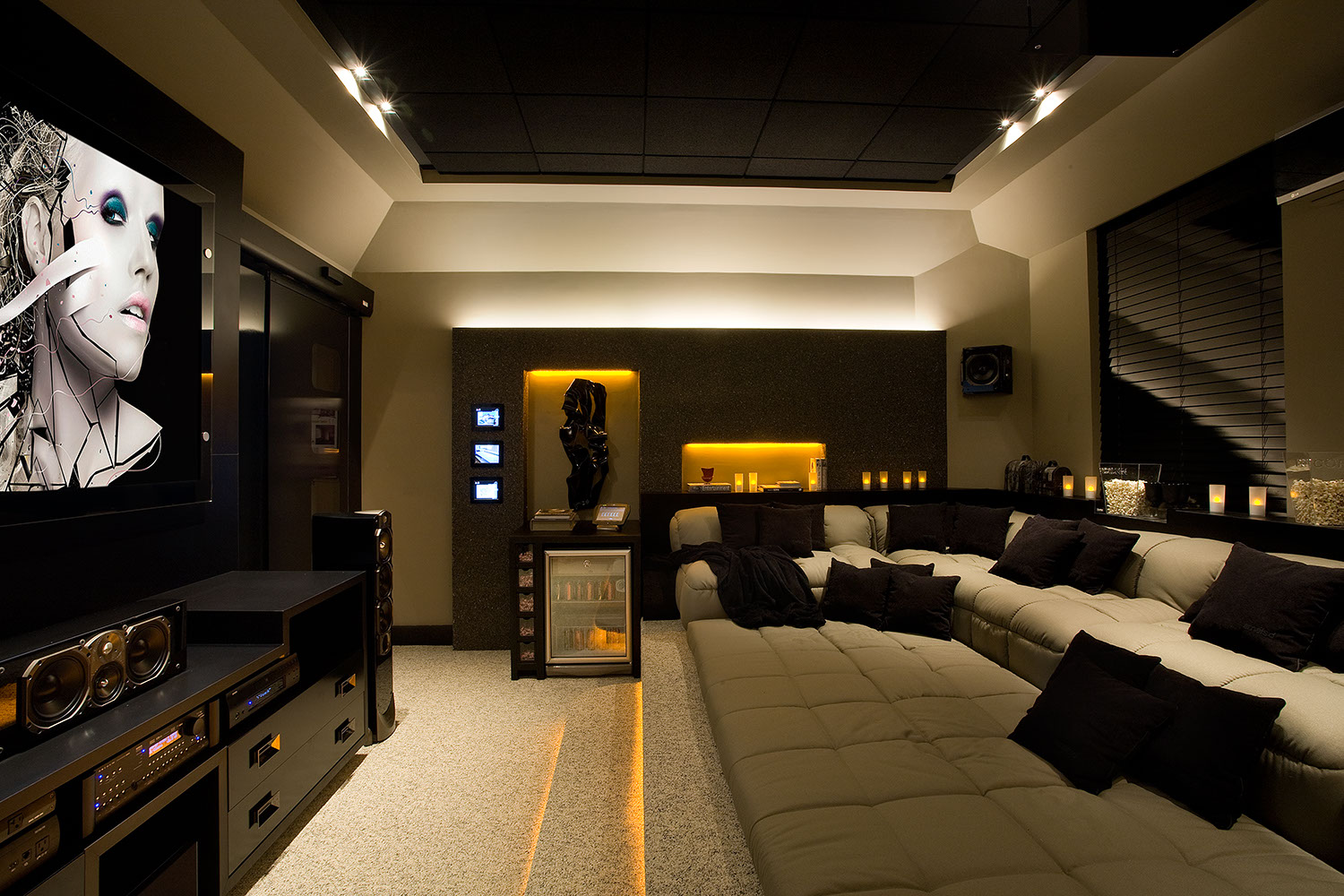 Sala De Tv Tipo Cinema ~ Lembrese que essaé uma sala para o entretenimento, por isso, leve Sala De Tv Tipo Cinema ~ Lembrese que essaé uma sala para o entretenimento, por isso, leve