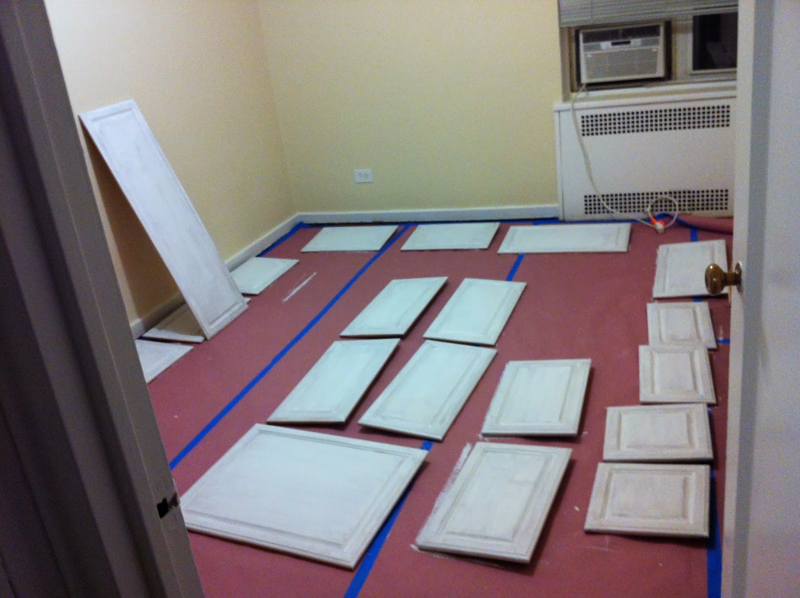 Kitchen cabinet jackson Step 4: Primer the cabiframes and the cabidoors and leave them