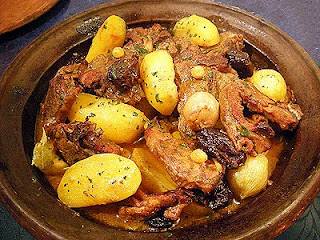 Tajine à l'agneau et pommes de terre Tajine à l'agneau et pommes de terre