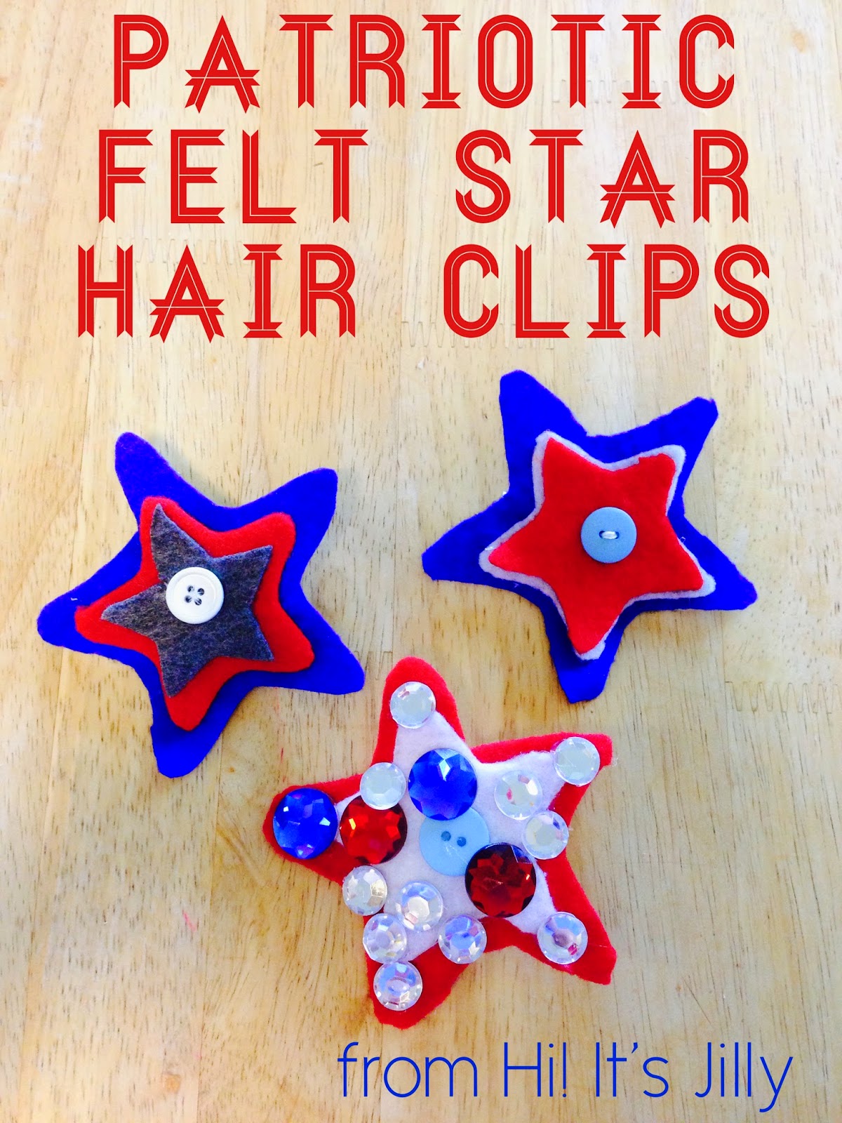Love these easy and festive Patriotic Fourth of July Felt Star Hair Clips! #fourthofjuly #hair #crafts #kids