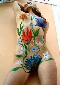 Body Painting Women 2 Wallpaper