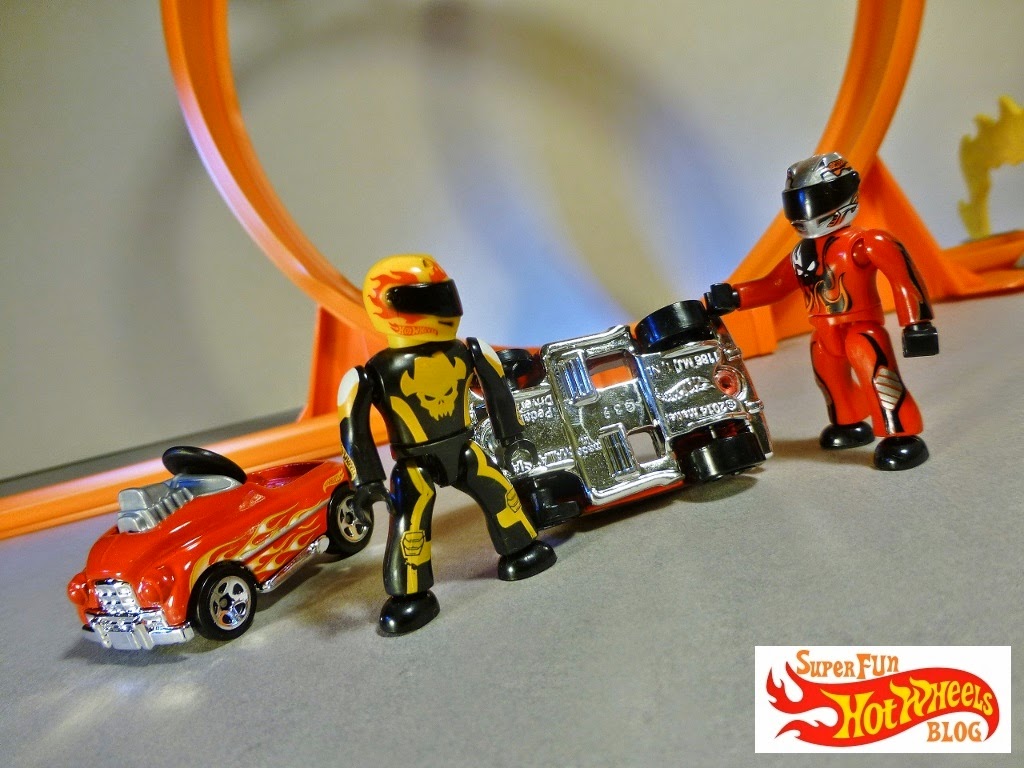 hot wheels ride on figures