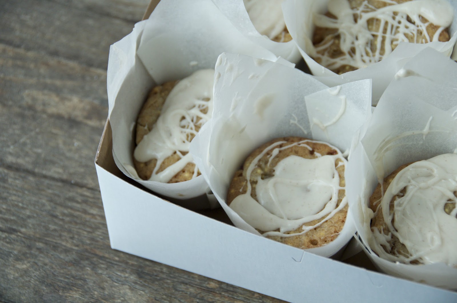 see you in the morning apple millet cakes + almond glaze