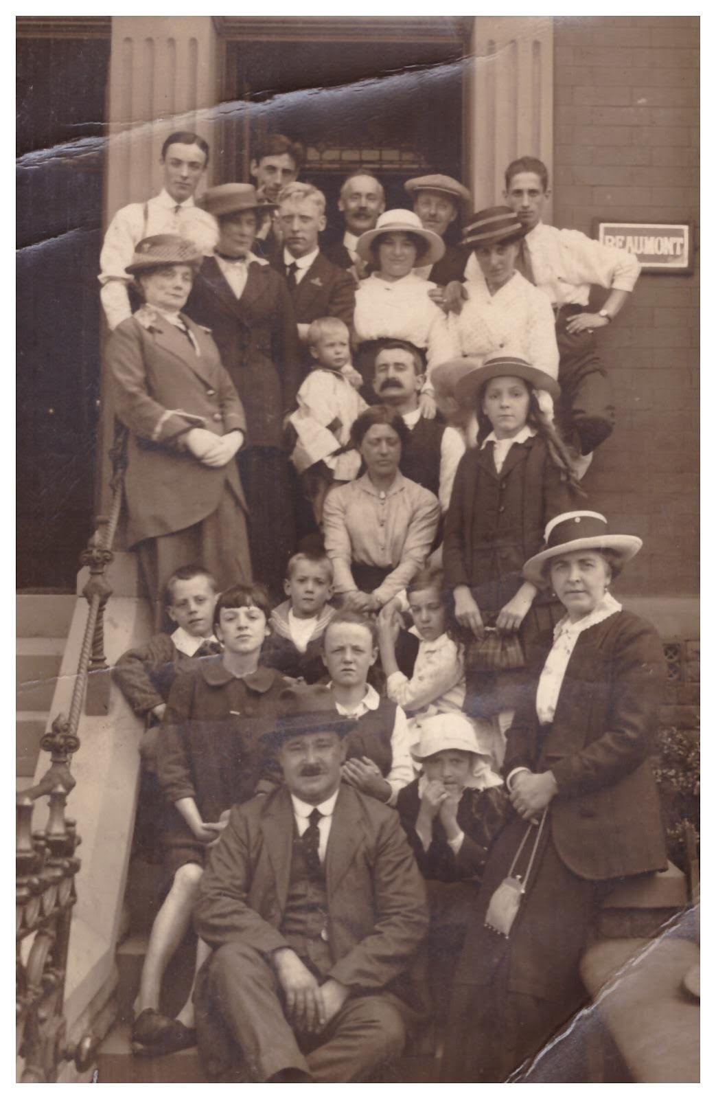 Family Historian 6 - S&N Genealogy Supplies