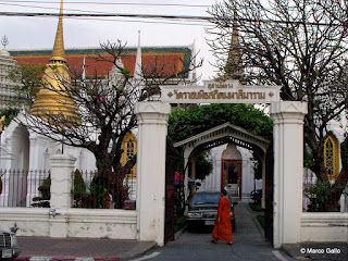 CEMENTERIO REAL WAT RATCHABOPHIT, BANGKOK. TAILANDIA