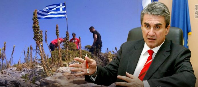 Aνδρέας Λοβέρδος: «Να μην αναρτούν οι πολίτες ελληνικές Σημαίες επί εθνικού εδάφους» – Το ΠΑΣΟΚ είναι εδώ! Aνδρέας Λοβέρδος: «Να μην αναρτούν οι πολίτες ελληνικές Σημαίες επί εθνικού εδάφους» – Το ΠΑΣΟΚ είναι εδώ!