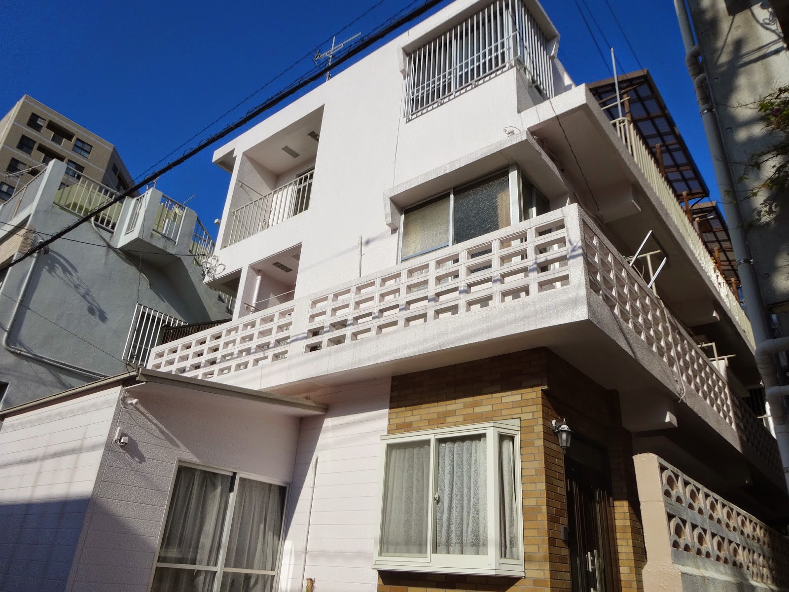 沖縄那覇市の賃貸不動産は あすか住宅へお任せ 沖縄賃貸物件情報 那覇市 格安物件 ２dk