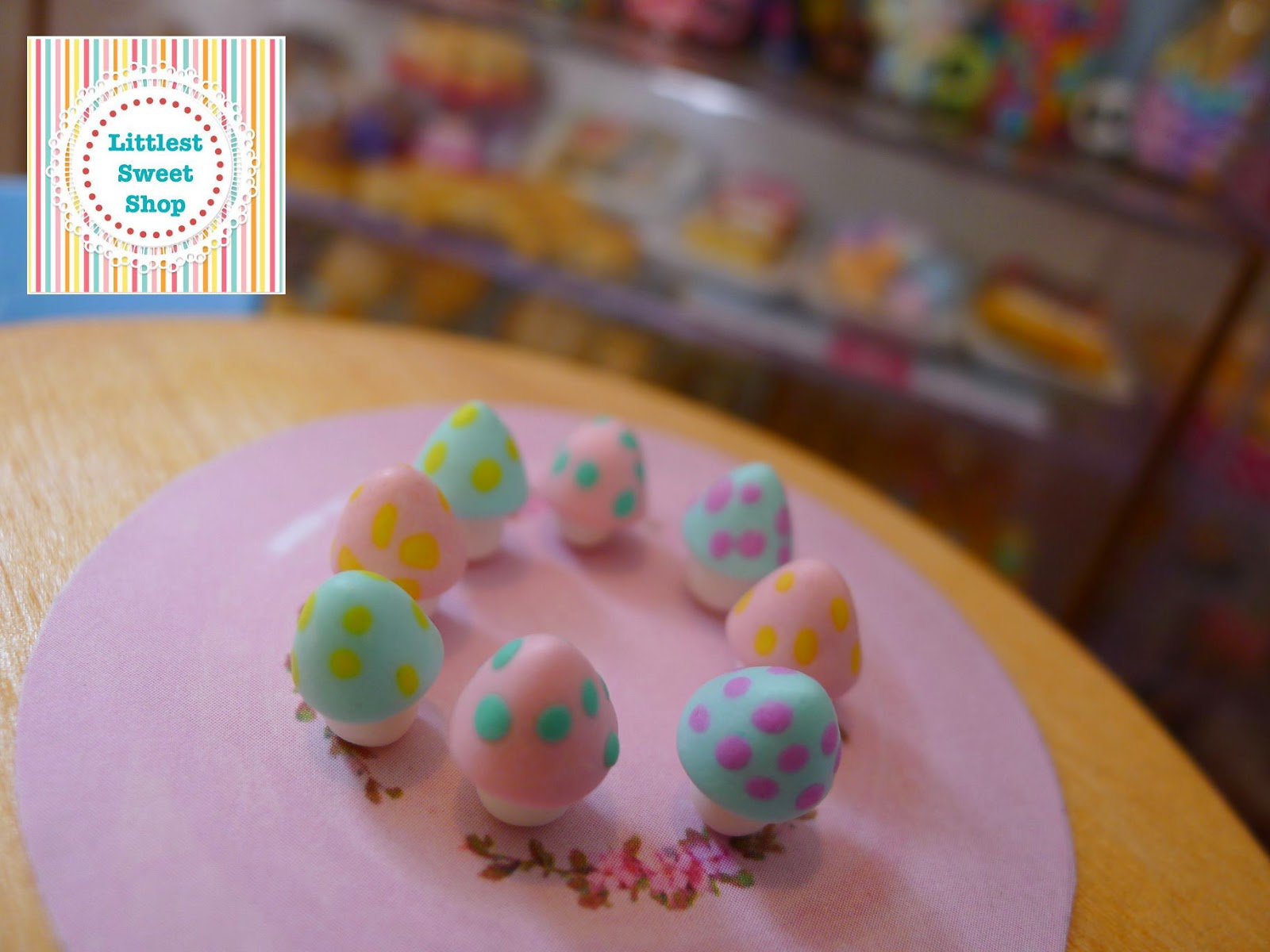 Littlest Sweet Shop New in Marshmallow mushrooms, flumps and white