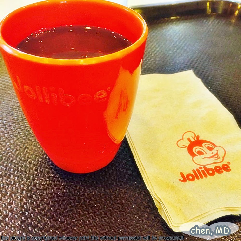 fly.in.style.daily CUISINE JOLLIBEE Pancake Sandwich