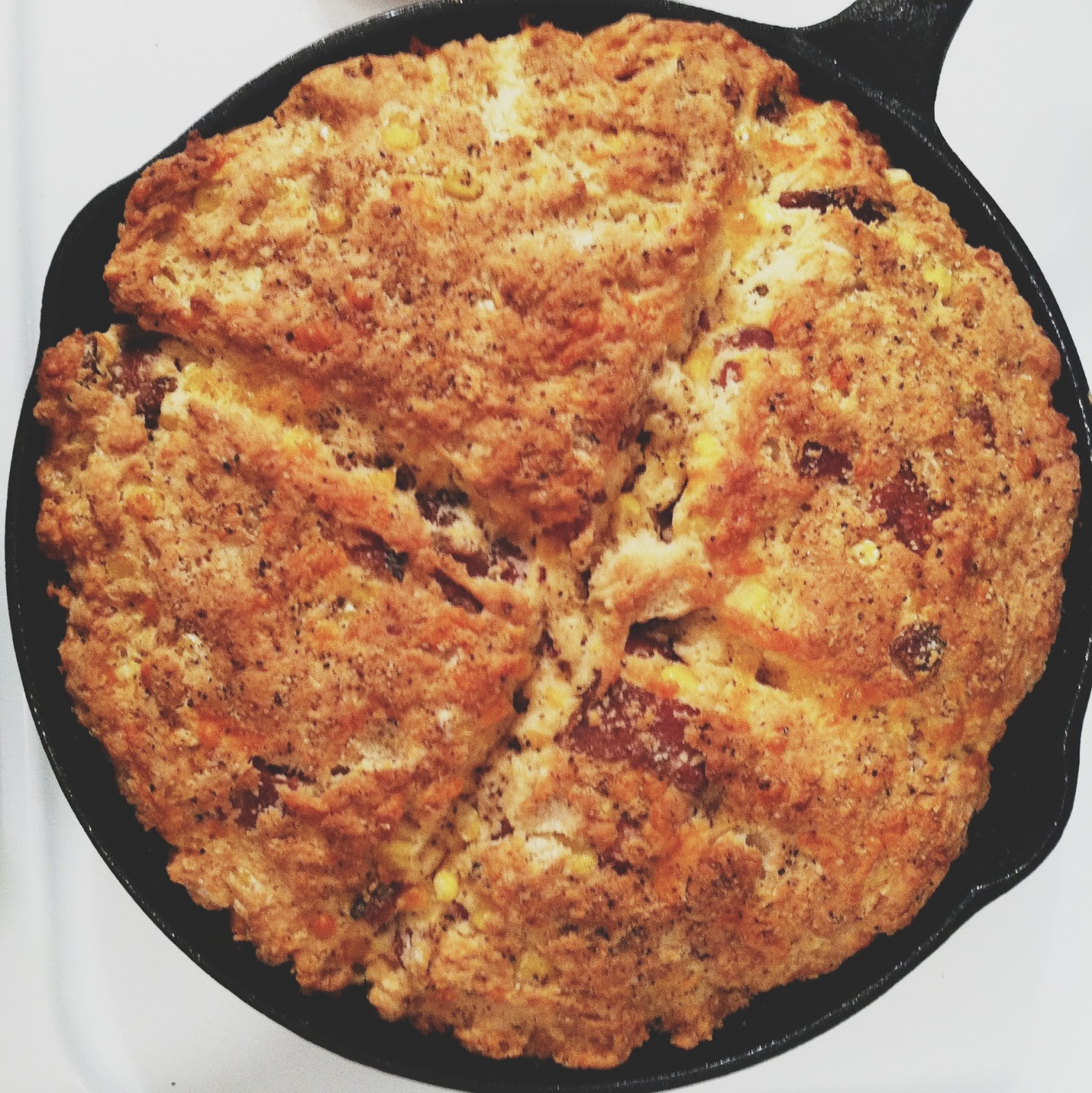 little kitchie bacon, corn and cheddar skillet bread