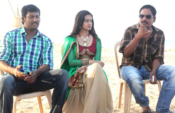 vishal aishwarya arjun pattathu yaanai movie working stills3 vishal aishwarya arjun pattathu yaanai movie working stills3