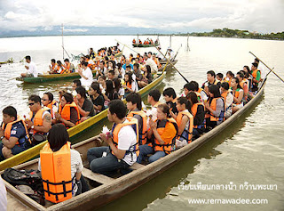 เทศกาลเวียนเทียนกลางน้ำ วัดติโลกอาราม จังหวัดพะเยา