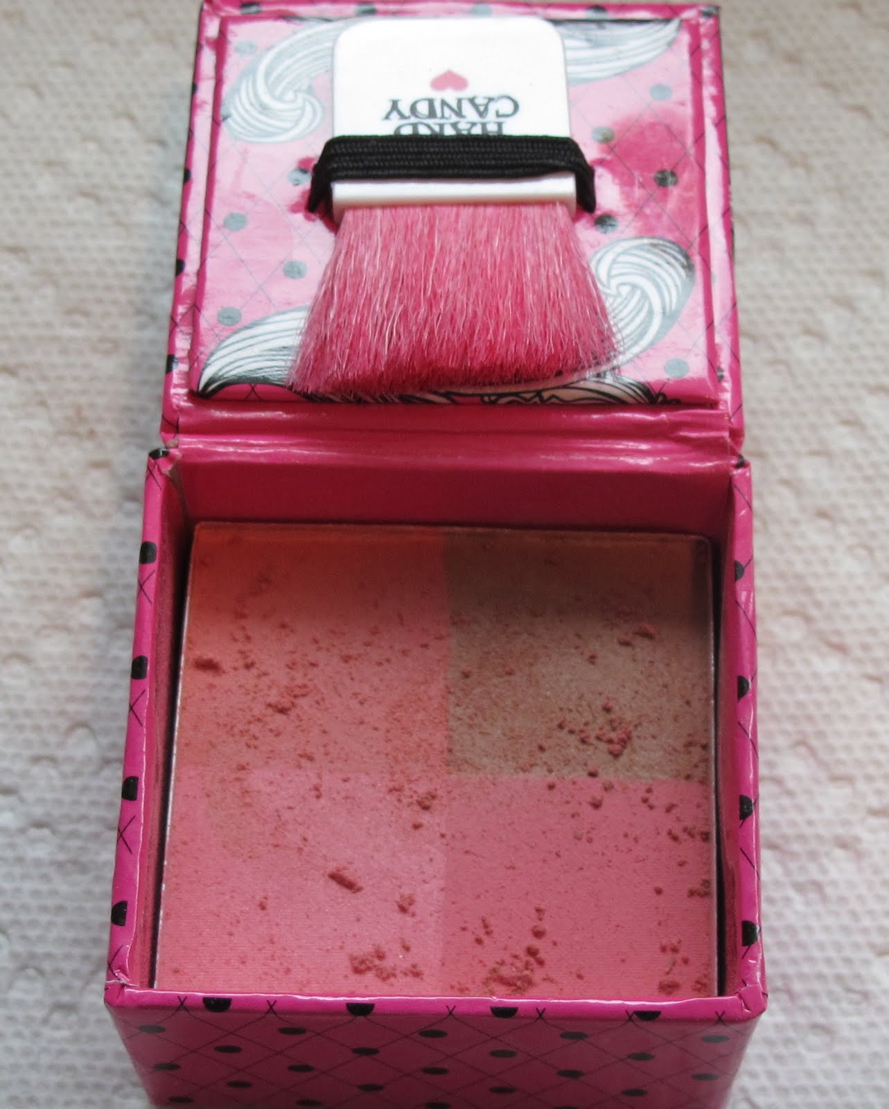 My best beauty buys. Product Reviews Hard Candy Fox in a Box