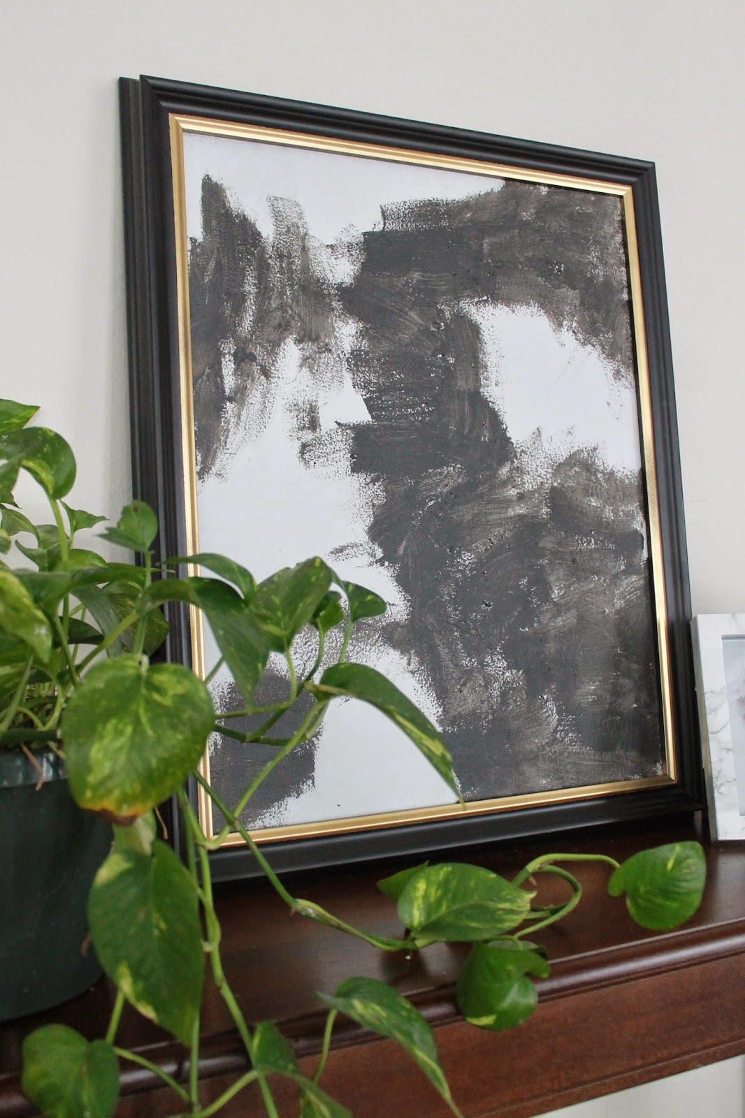 Sherwood Drive DIY Updating a plain black Hobby Lobby canvas frame.