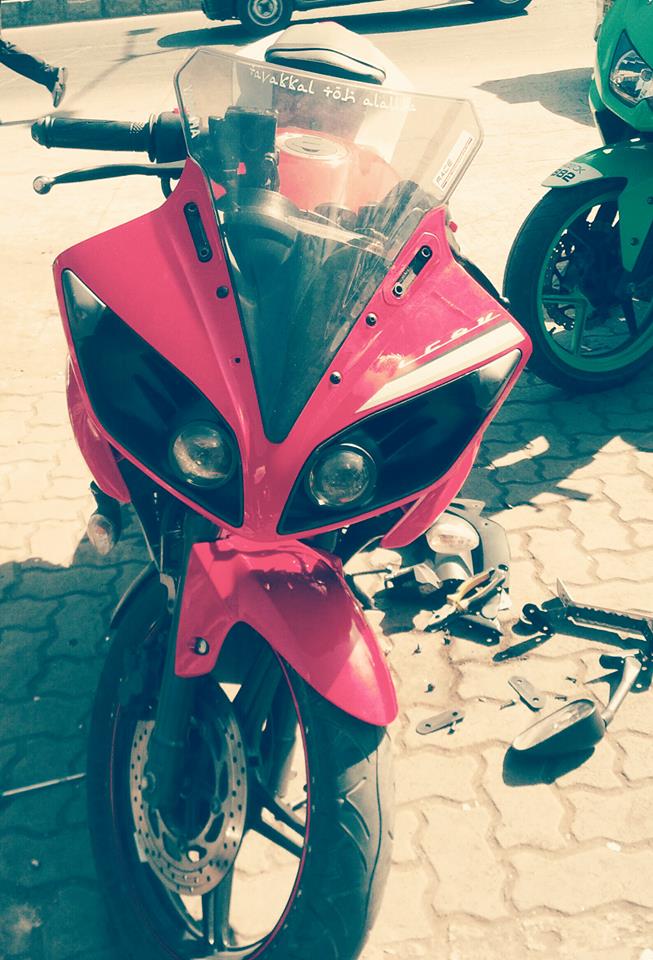 r15 v2 projector lights price