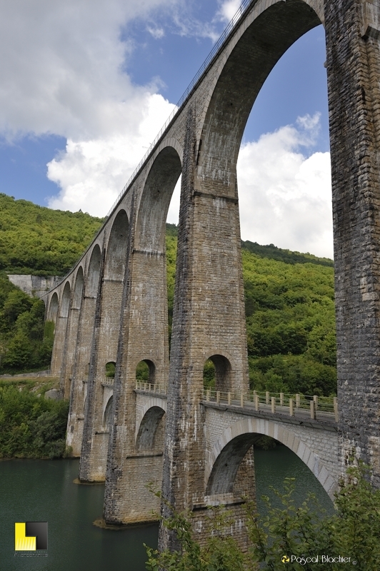 le viaduc de cize au dela du cliché photographie blachier pascal
